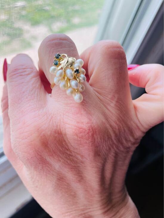 Jewelry - 14K Gold pearl grape cluster ring with natural sapphires